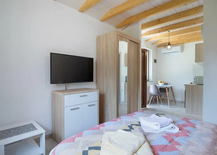 Leonardo&mak Appartement *